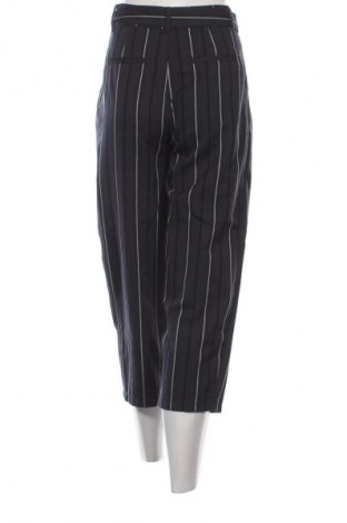 Дамски панталон Pull&Bear, Размер S, Цвят Многоцветен, Цена 11,24 €