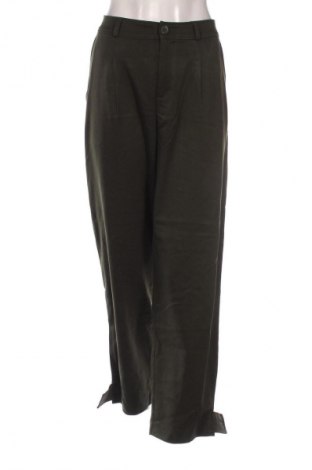 Γυναικείο παντελόνι Rainbow, Μέγεθος M, Χρώμα Πράσινο, Τιμή 13,99 €