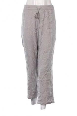 Damenhose S.Oliver, Größe XXL, Farbe Grau, Preis 20,99 €