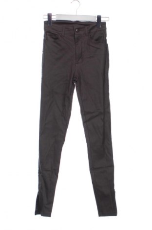 Дамски панталон Sinsay, Размер S, Цвят Кафяв, Цена 11,24 €