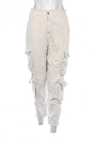 Дамски панталон Stradivarius, Размер S, Цвят Бежов, Цена 5,62 €