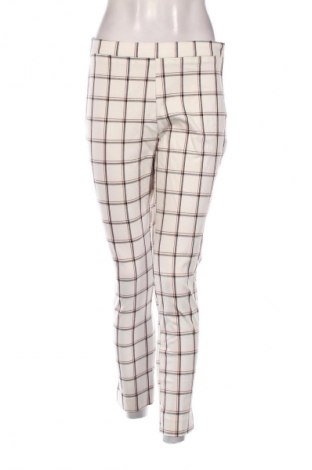 Γυναικείο παντελόνι Stradivarius, Μέγεθος M, Χρώμα Πολύχρωμο, Τιμή 7,99 €