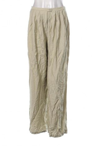 Γυναικείο παντελόνι Stradivarius, Μέγεθος M, Χρώμα  Μπέζ, Τιμή 14,82 €