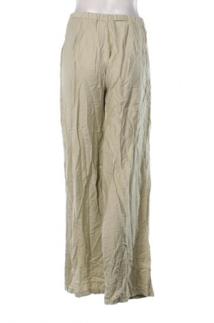 Γυναικείο παντελόνι Stradivarius, Μέγεθος M, Χρώμα  Μπέζ, Τιμή 14,82 €
