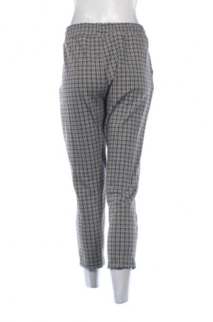 Дамски панталон Unbranded, Размер XL, Цвят Многоцветен, Цена 13,00 €