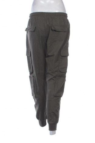 Дамски панталон Unbranded, Размер M, Цвят Зелен, Цена 8,18 €