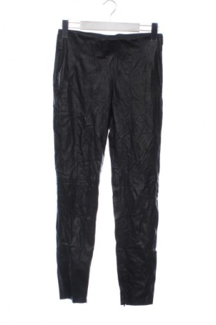 Pantaloni de femei Zara, Mărime S, Culoare Negru, Preț 45,99 Lei