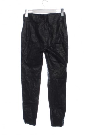 Pantaloni de femei Zara, Mărime S, Culoare Negru, Preț 45,99 Lei