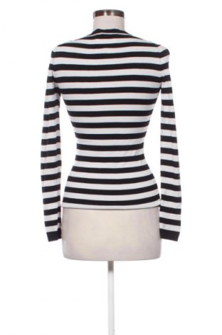 Γυναικείο πουλόβερ Nikkie, Μέγεθος S, Χρώμα Πολύχρωμο, Τιμή 17,99 €