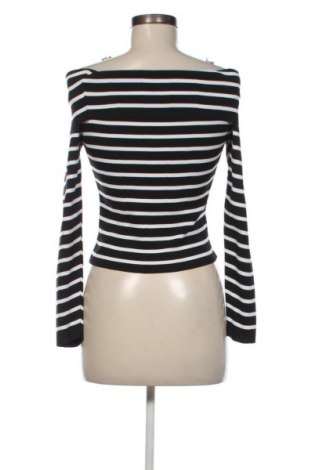 Дамски пуловер Unbranded, Размер S, Цвят Многоцветен, Цена 15,00 €