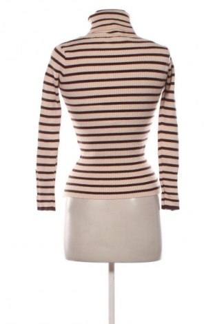 Pulover de femei Unbranded, Mărime S, Culoare Multicolor, Preț 11,99 Lei