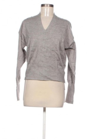 Damski sweter Unbranded, Rozmiar L, Kolor Szary, Cena 19,99 zł