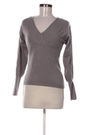 Dámský svetr Unbranded, Velikost S, Barva Šedá, Cena  429,00 Kč