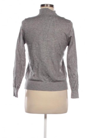 Dámský svetr Unbranded, Velikost S, Barva Šedá, Cena  49,00 Kč