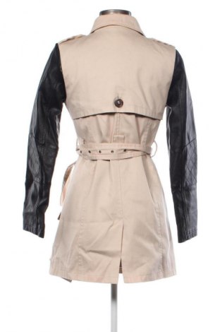 Дамски шлифер Red Or Dead, Размер S, Цвят Бежов, Цена 25,56 €