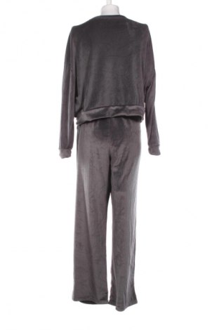 Дамски спортен екип Unbranded, Размер L, Цвят Сив, Цена 12,27 €