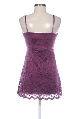 Γυναικείο τοπ Cubus, Μέγεθος M, Χρώμα Βιολετί, Τιμή 8,99 €
