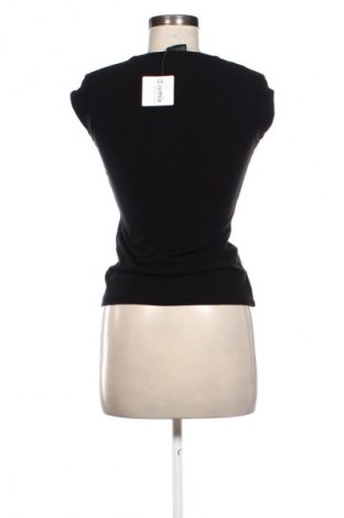 Дамски топ Slazenger, Размер S, Цвят Черен, Цена 10,73 €