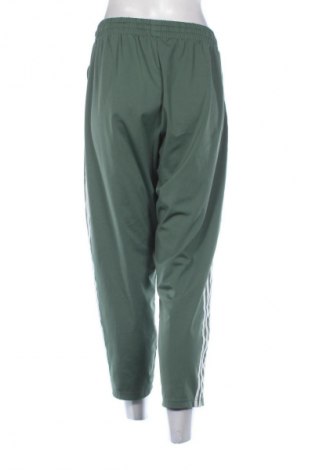 Damskie spodnie sportowe Adidas, Rozmiar XL, Kolor Zielony, Cena 135,25 zł