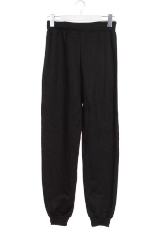 Dámské tepláky Pretty Little Thing, Velikost XXS, Barva Černá, Cena  139,00 Kč