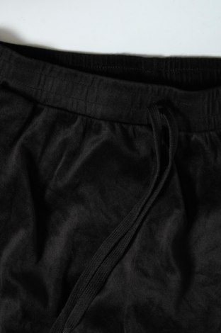 Дамско спортно долнище Unbranded, Размер XL, Цвят Черен, Цена 10,22 €