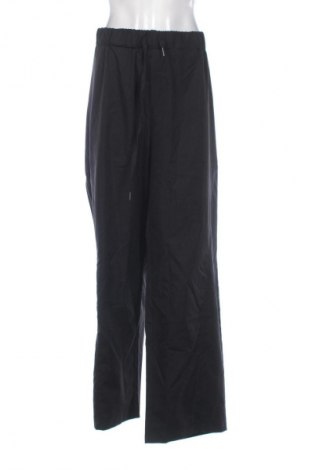 Дамско спортно долнище Unbranded, Размер 5XL, Цвят Черен, Цена 7,51 €