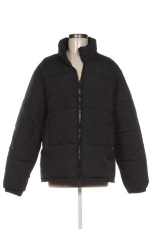 Dámská bunda  Bershka, Velikost M, Barva Černá, Cena  539,00 Kč