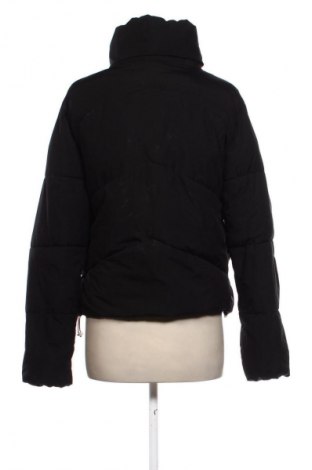 Γυναικείο μπουφάν Bershka, Μέγεθος M, Χρώμα Μαύρο, Τιμή 30,99 €