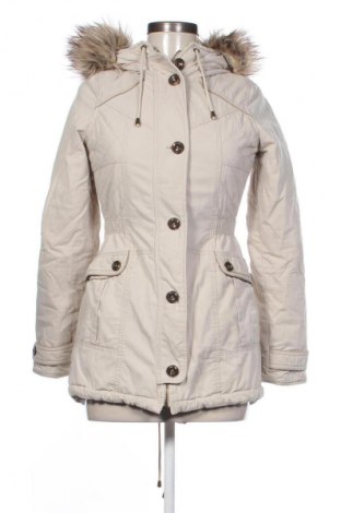 Дамско яке Bershka, Размер S, Цвят Бежов, Цена 29,65 €