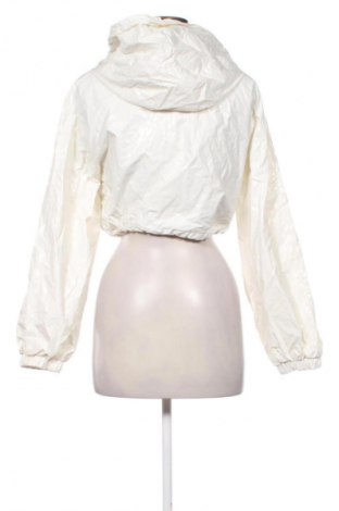 Дамско яке Bershka, Размер M, Цвят Екрю, Цена 25,05 €
