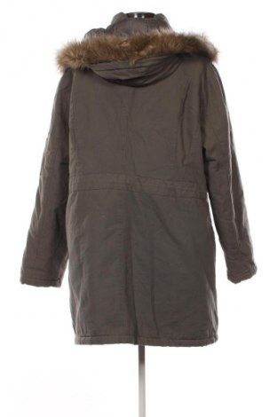 Γυναικείο μπουφάν Boysen's, Μέγεθος M, Χρώμα Πράσινο, Τιμή 31,55 €