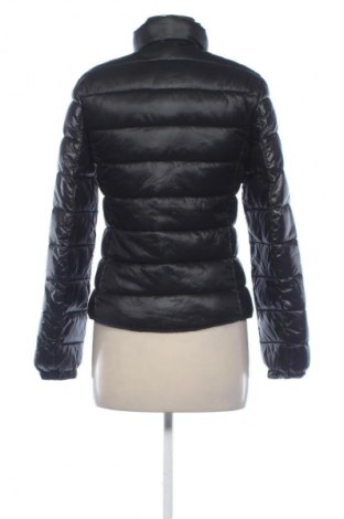 Дамско яке Mango, Размер S, Цвят Черен, Цена 15,84 €