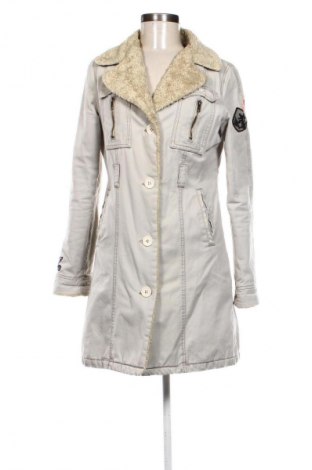 Дамско яке Unbranded, Размер M, Цвят Бежов, Цена 30,00 €