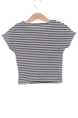 Детска блуза Reserved, Размер 8-9y/ 134-140 см, Цвят Многоцветен, Цена 4,60 €