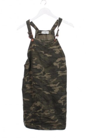 Kinderkleid New Look, Größe 14-15y/ 168-170 cm, Farbe Mehrfarbig, Preis € 6,99