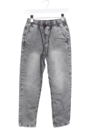 Детски дънки Reserved, Размер 9-10y/ 140-146 см, Цвят Сив, Цена 14,31 €