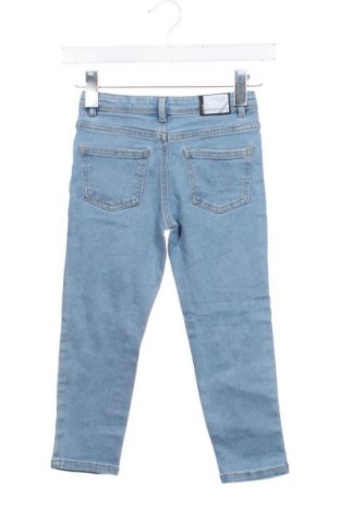 Детски дънки Sinsay, Размер 5-6y/ 116-122 см, Цвят Син, Цена 11,24 €
