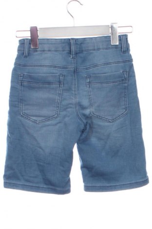 Детски къс панталон C&A, Размер 7-8y/ 128-134 см, Цвят Син, Цена 5,11 €