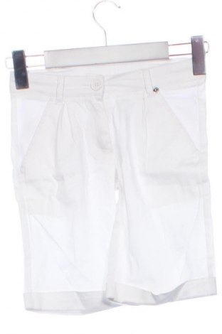 Детски къс панталон Unbranded, Размер 5-6y/ 116-122 см, Цвят Бял, Цена 5,11 €
