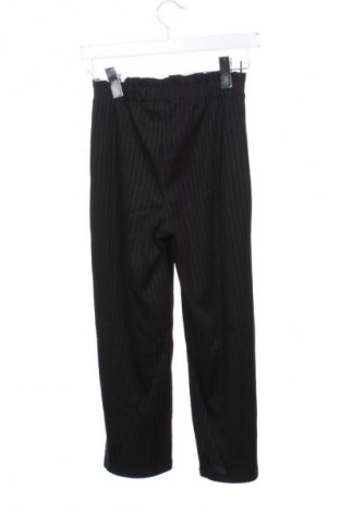 Dziecięce spodnie C&A, Rozmiar 9-10y/ 140-146 cm, Kolor Czarny, Cena 16,99 zł