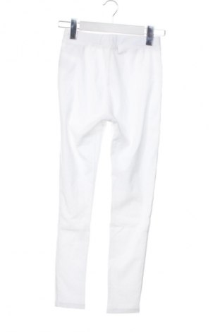 Детски панталон LC Waikiki, Размер 9-10y/ 140-146 см, Цвят Бял, Цена 11,24 €