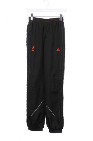 Детско спортно долнище Adidas, Размер 13-14y/ 164-168 см, Цвят Черен, Цена 17,38 €