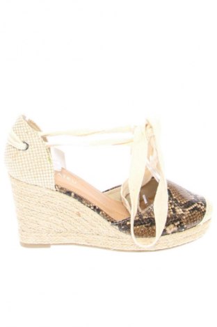 Espadryle Camaieu, Rozmiar 36, Kolor Kolorowy, Cena 113,99 zł