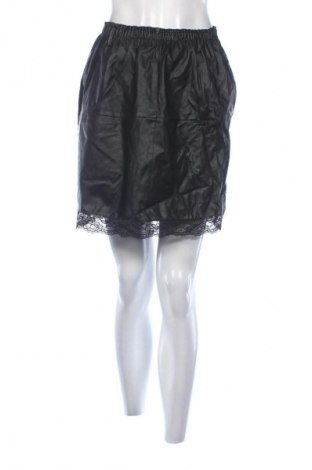 Kožená sukně  Unbranded, Velikost S, Barva Černá, Cena  59,00 Kč