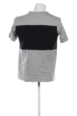 Pánske tričko  Nike, Veľkosť M, Farba Sivá, Cena  16,95 €