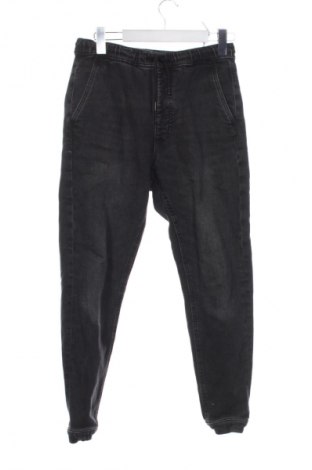 Мъжки дънки Bershka, Размер S, Цвят Черен, Цена 7,38 €