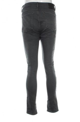 Мъжки дънки G-Star Raw, Размер M, Цвят Сив, Цена 43,45 €