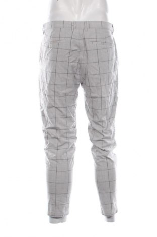 Мъжки панталон Bershka, Размер L, Цвят Многоцветен, Цена 3,57 €