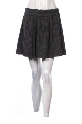 Пола - панталон Zara, Размер M, Цвят Многоцветен, Цена 7,66 €