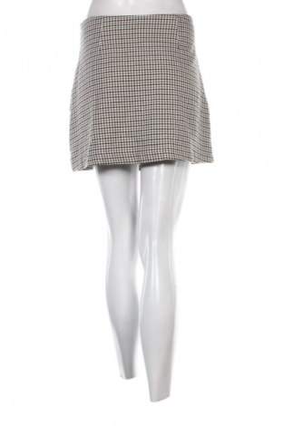 Пола - панталон Zara, Размер L, Цвят Многоцветен, Цена 7,15 €